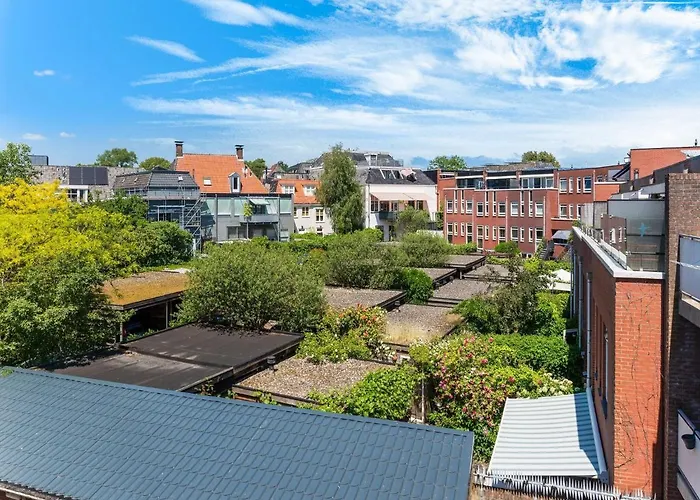 Beautiful Apartment In City Center